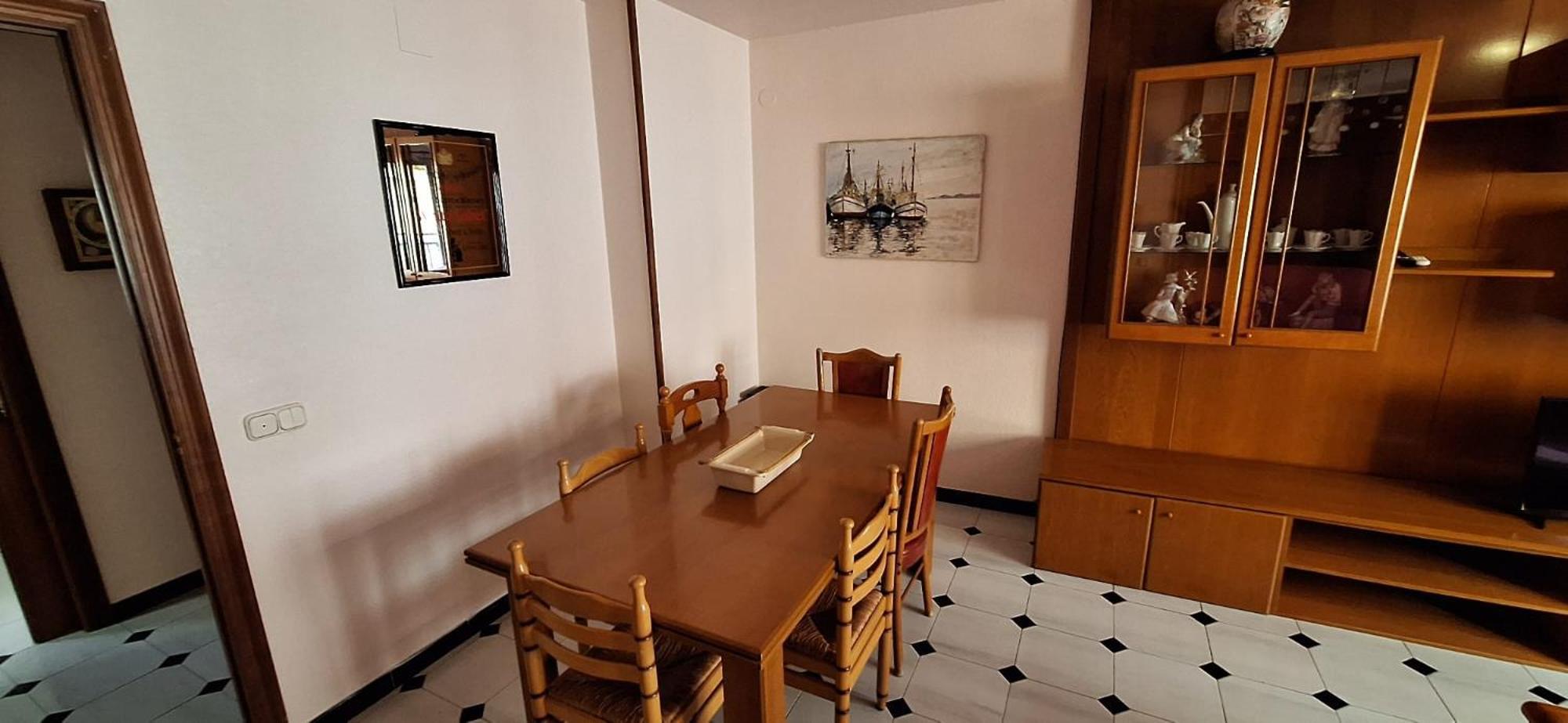 Apartamentos Casa May 1- Centro Benidorm-Solo Mayores De 30 Anos Y Familias 외부 사진